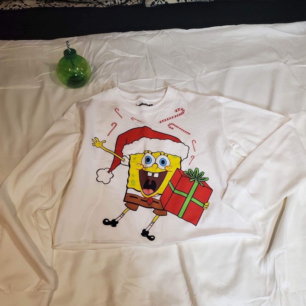 NWT Nickelodeon Sponge Bob Santa Sweatshirt